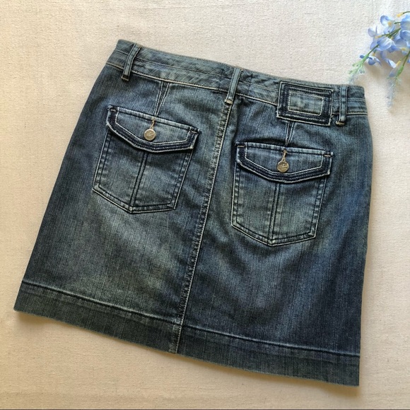 White House Black Market Blanc Denim Skirt - Picture 6 of 10